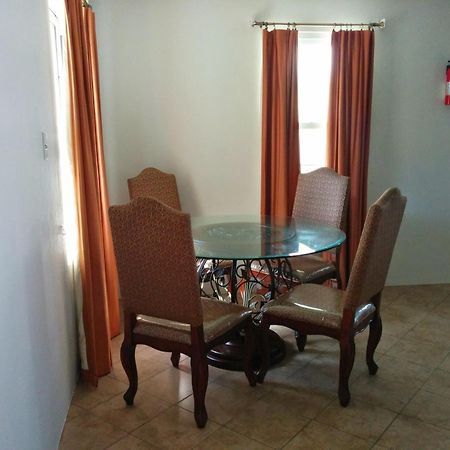 Windsong Guest Apartments Pembroke Dış mekan fotoğraf