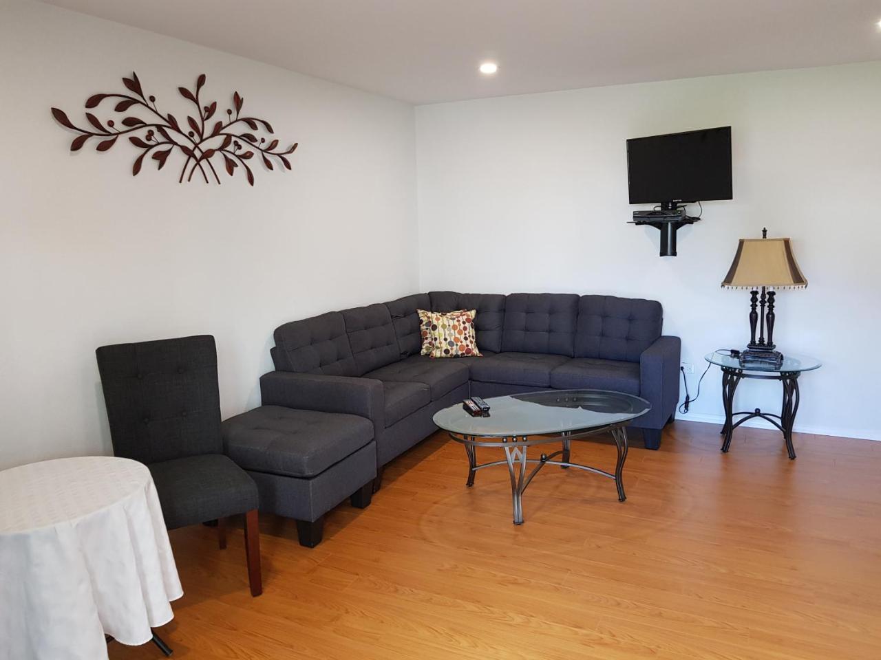 Windsong Guest Apartments Pembroke Dış mekan fotoğraf